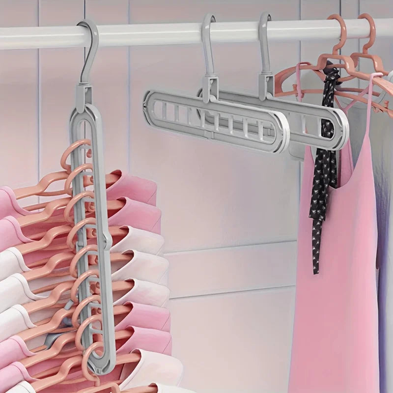 Foldable Space Saving Clothes Hangers Set